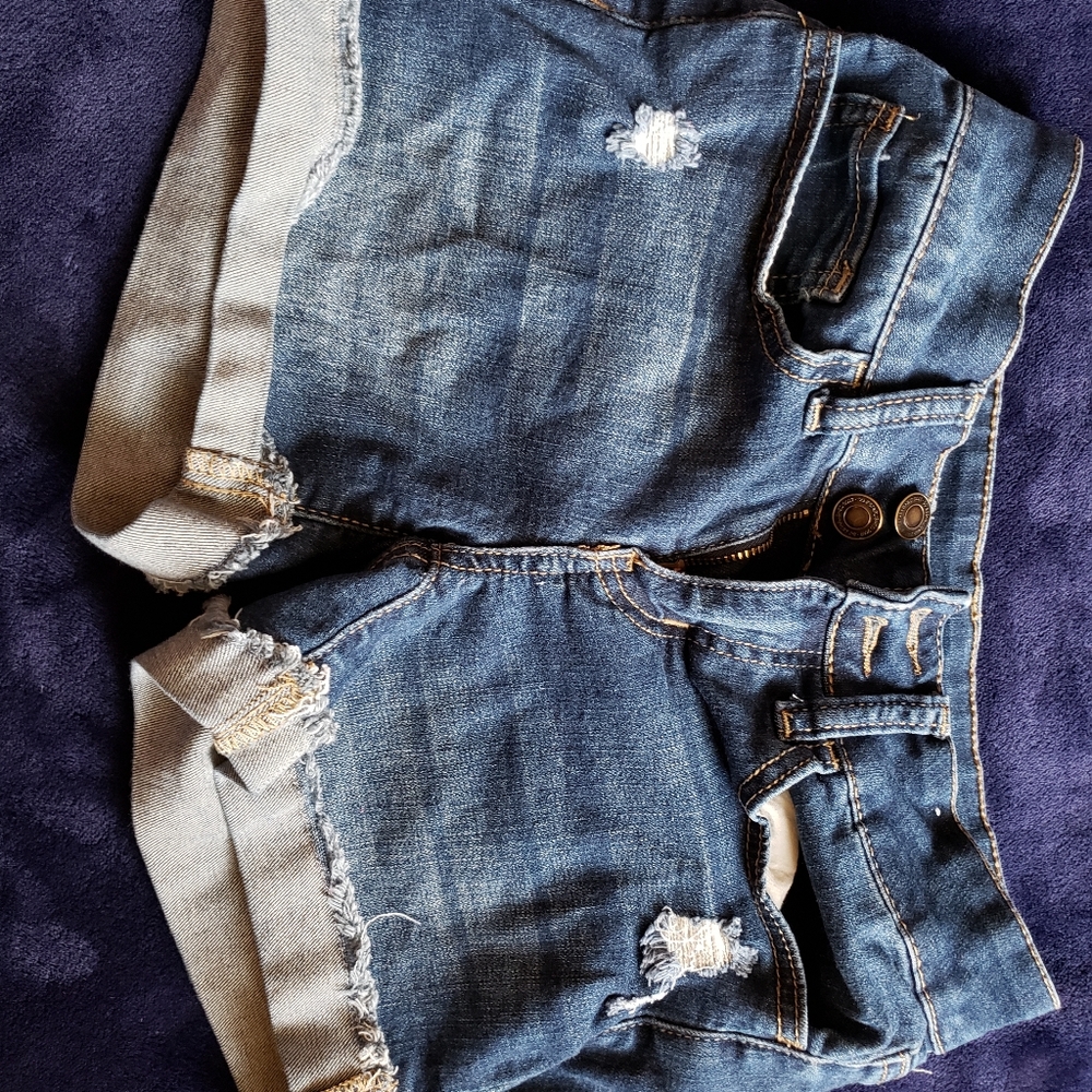 SO Jean shorts